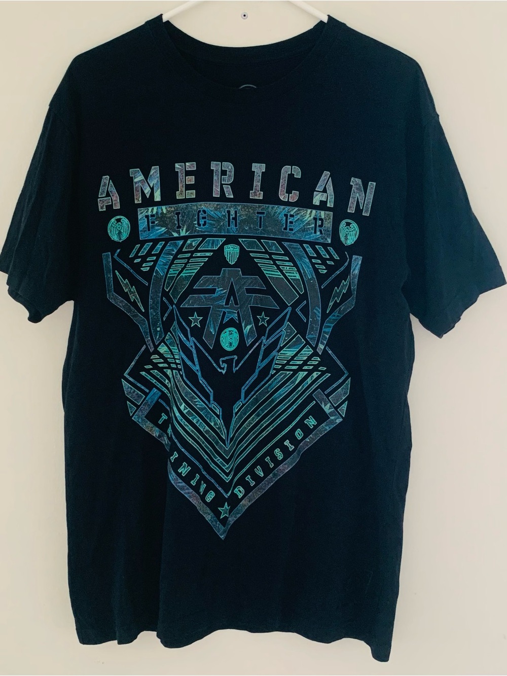 Buckle American Fighter Premium Men’s Short Sleeve Shirt Size: XL